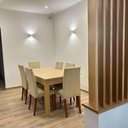 Apartamento A Flat In The Heart Of Bugibba Bahía de San Pablo Exterior foto